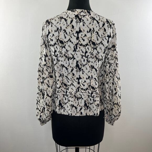 Derek Lam 10 Crosby Black Beige Blouse Top Cropped Printed Split Neck Size 0 - Picture 8 of 11